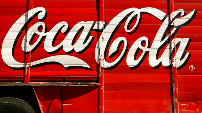 Coca Cola Logo Meaning History Design Influences And Evolution