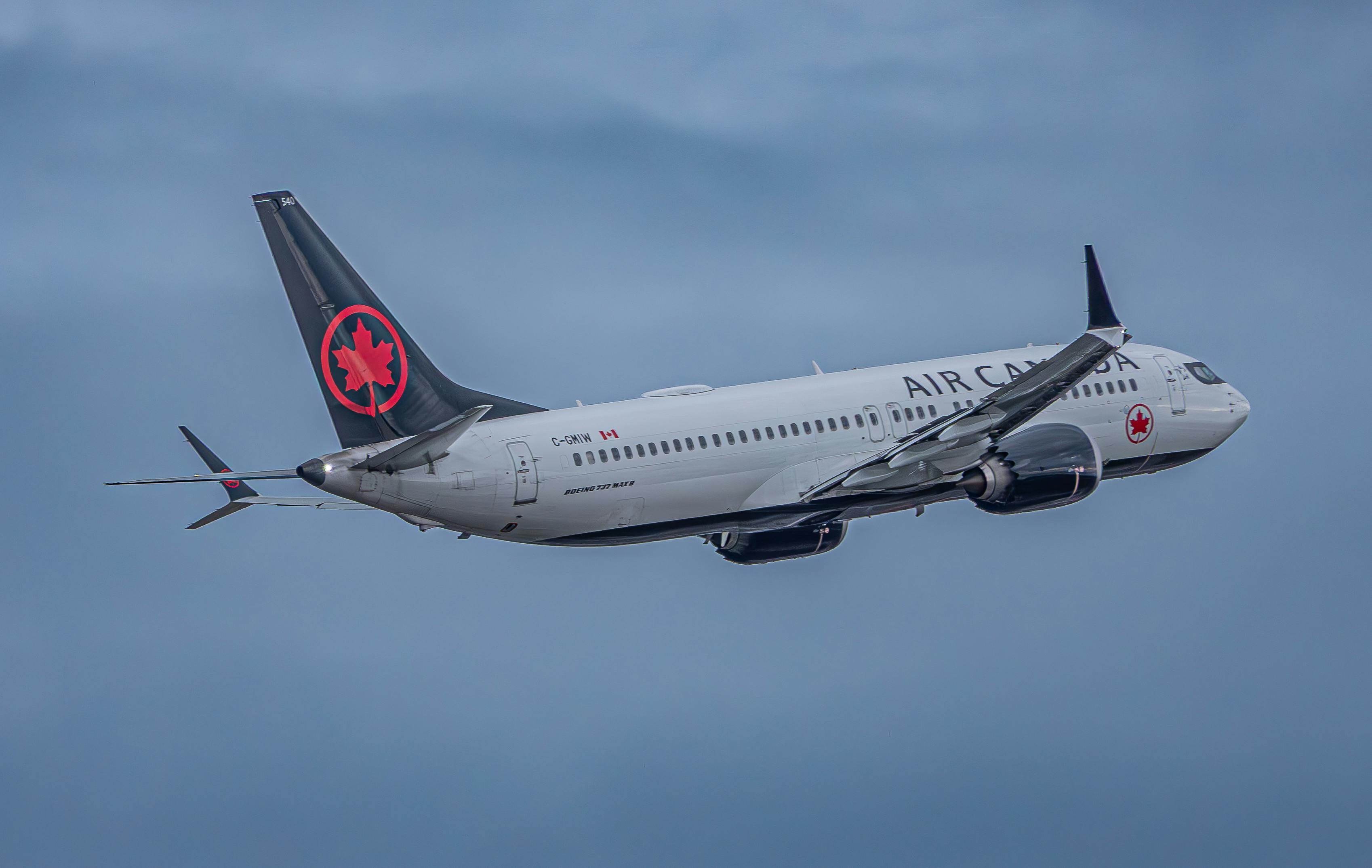 Air Canada Airplane Flying