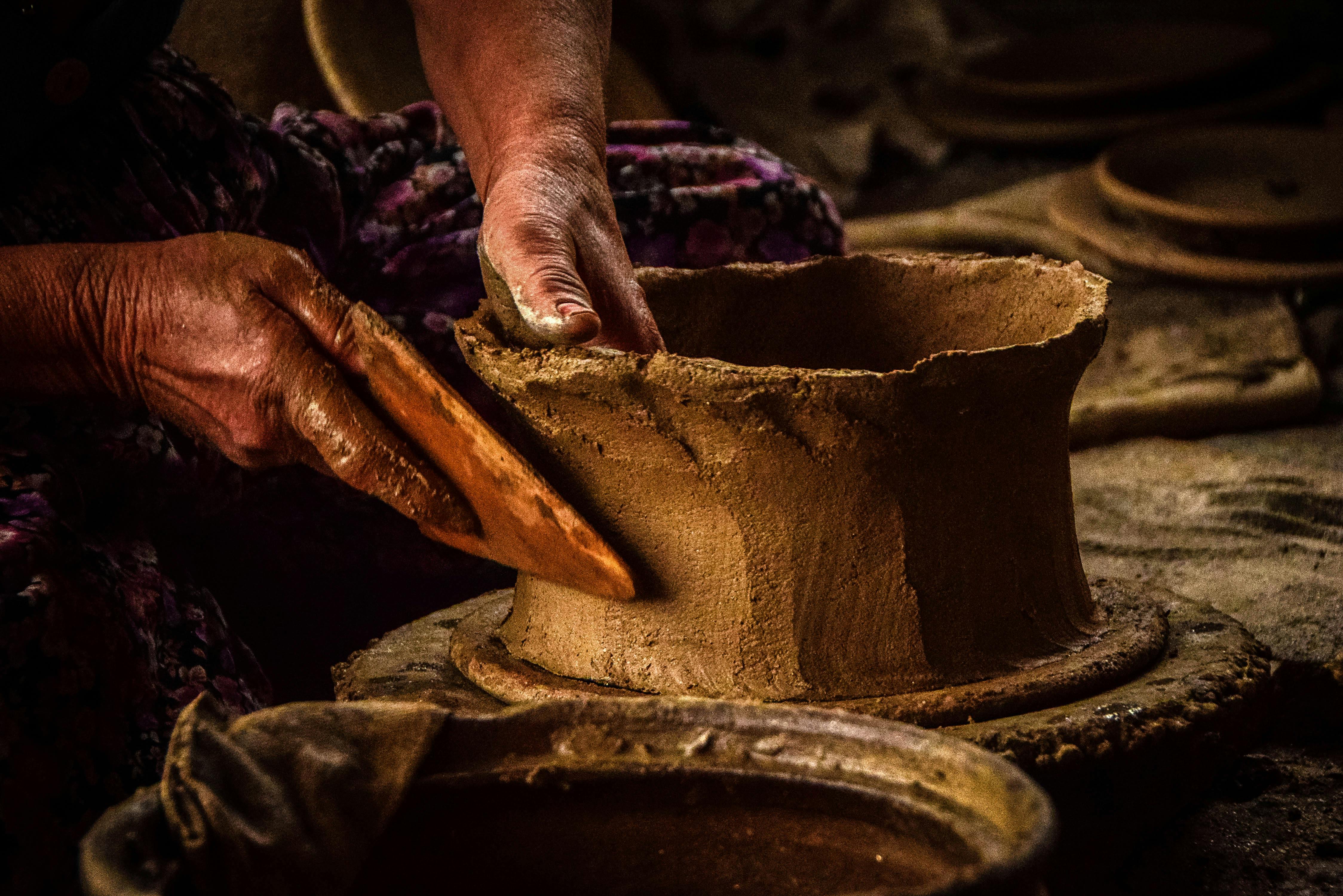 Person Molding Pot
