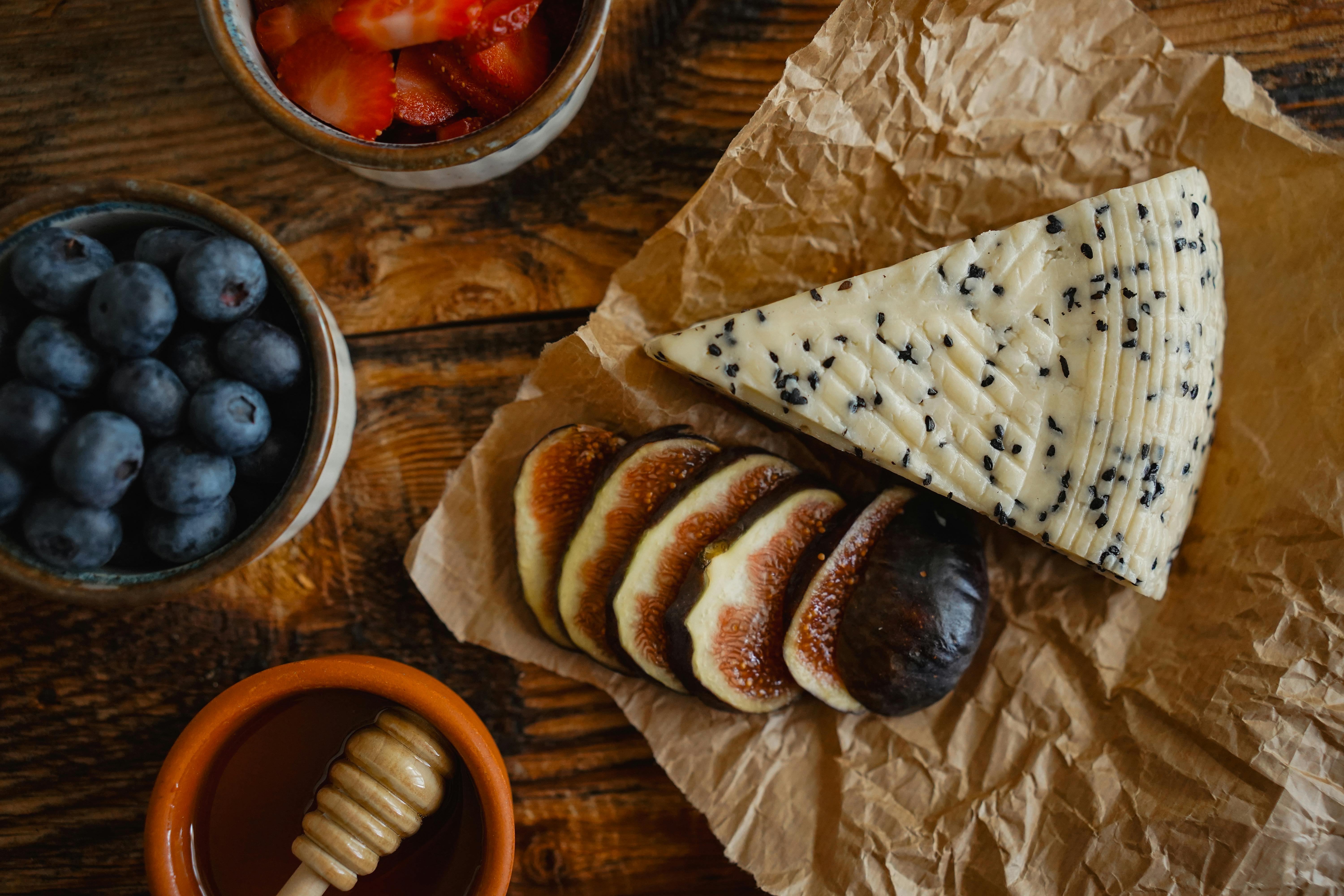 Sliced Fig and Cheese with Black Seeds