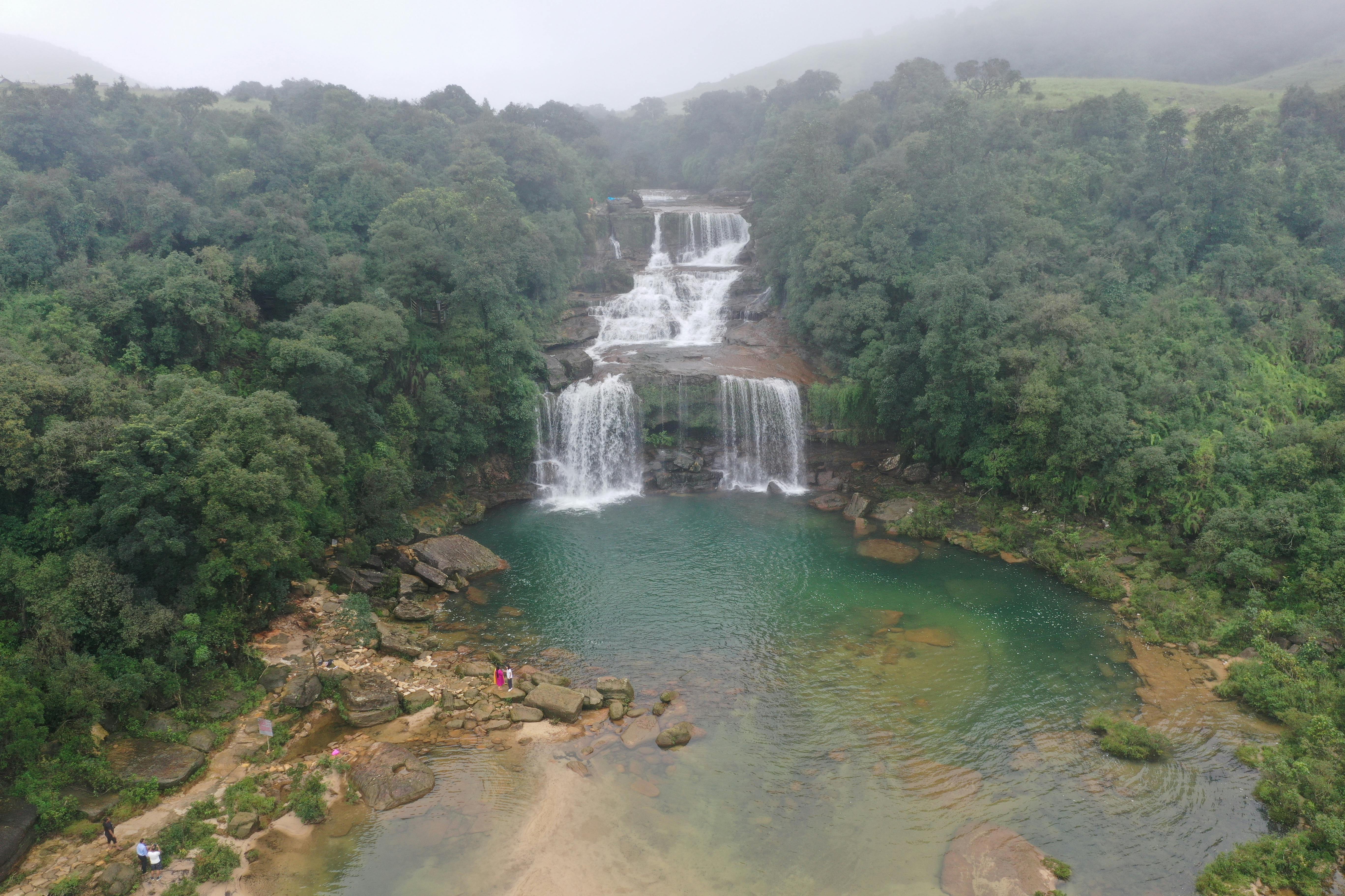 Lyngksiar Waterfall