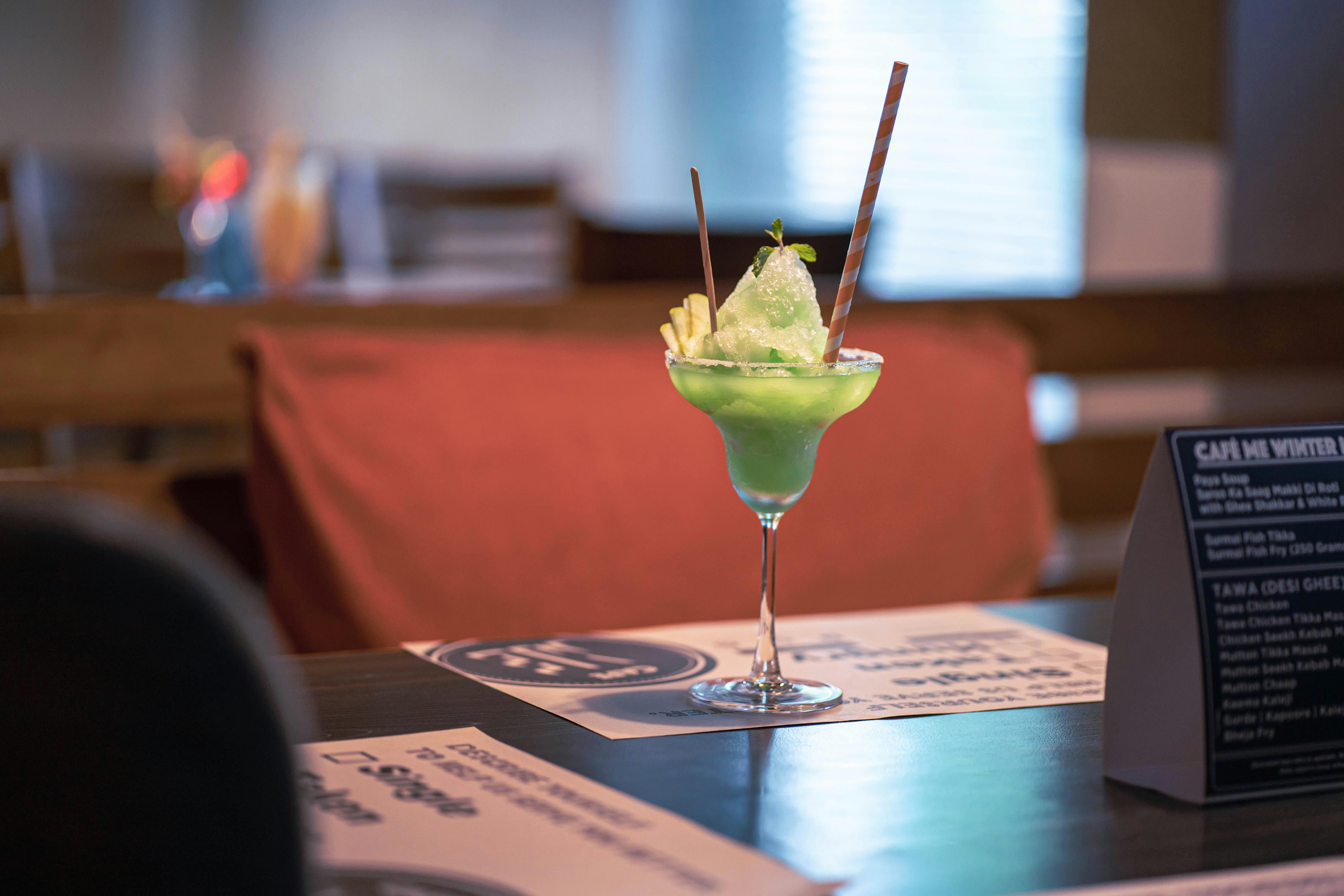 bar tender decorated yellow cocktail martini cocktail drink