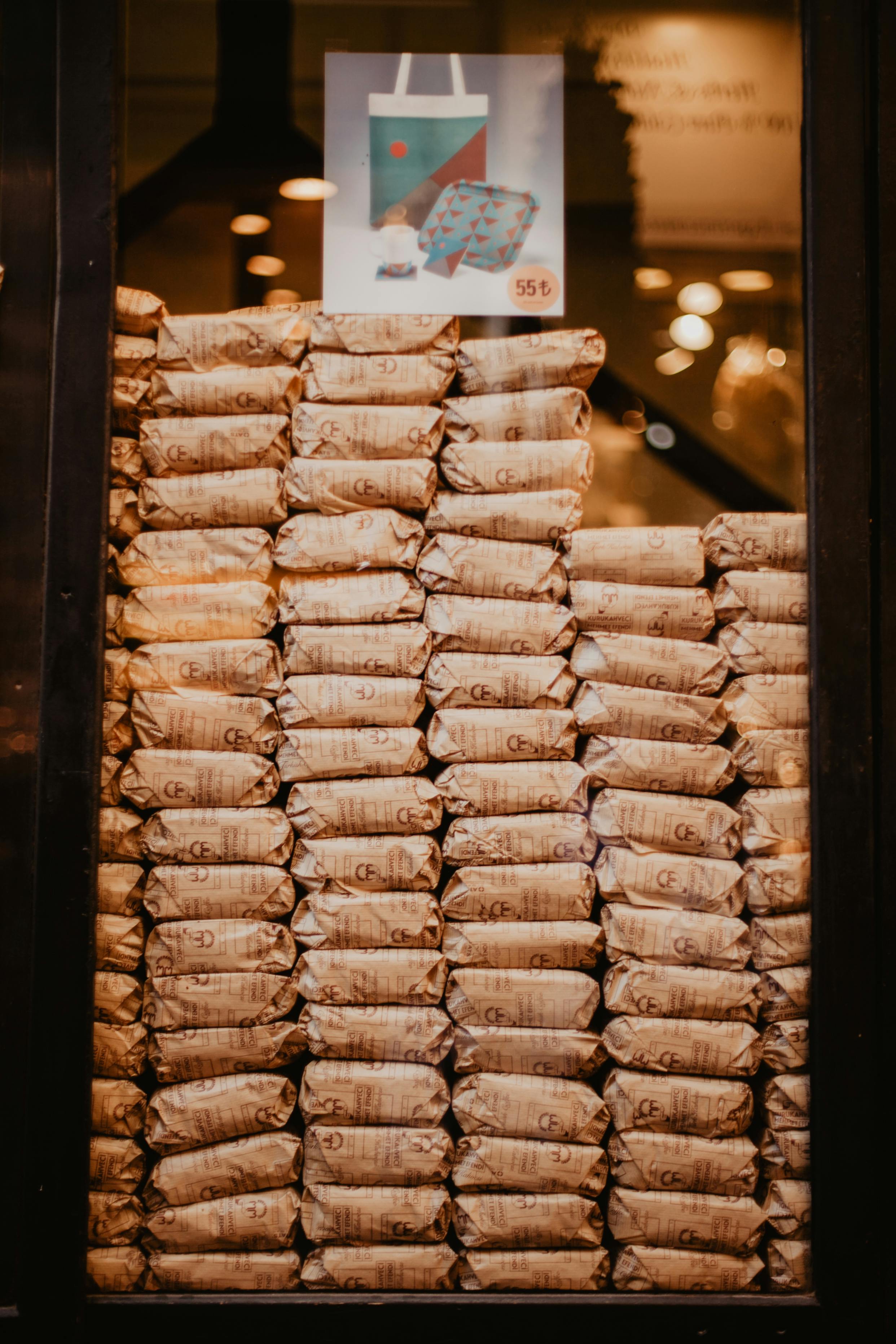 
Packed Goods in Display