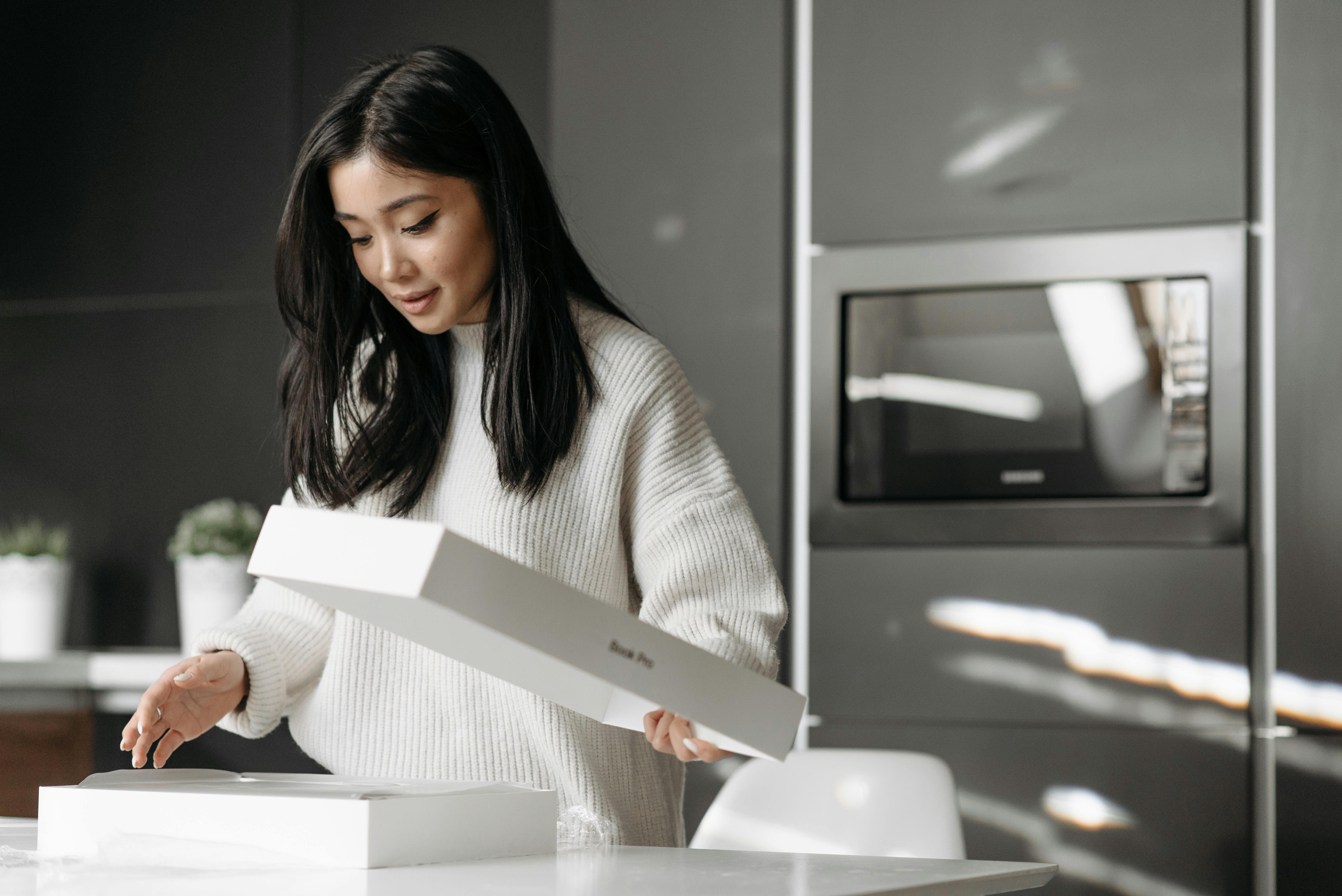 Unpacking Appliances for Delivery