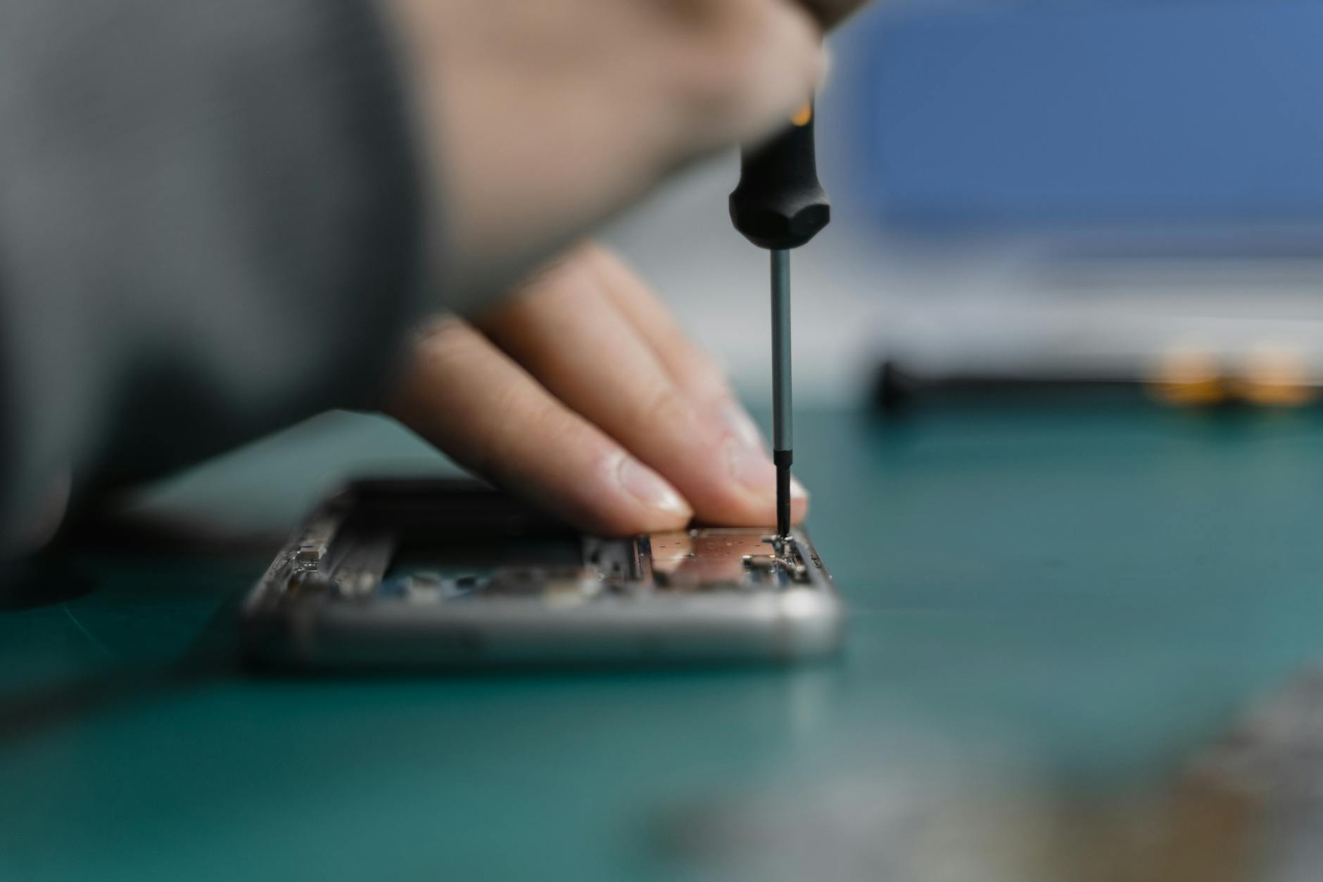Smartphone Repair Services Slogan Ideas - Boon : Best Logo Maker for Your Needs
